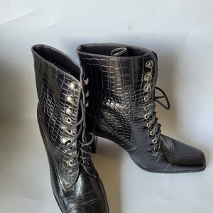 Liz Claiborne lace up Boots